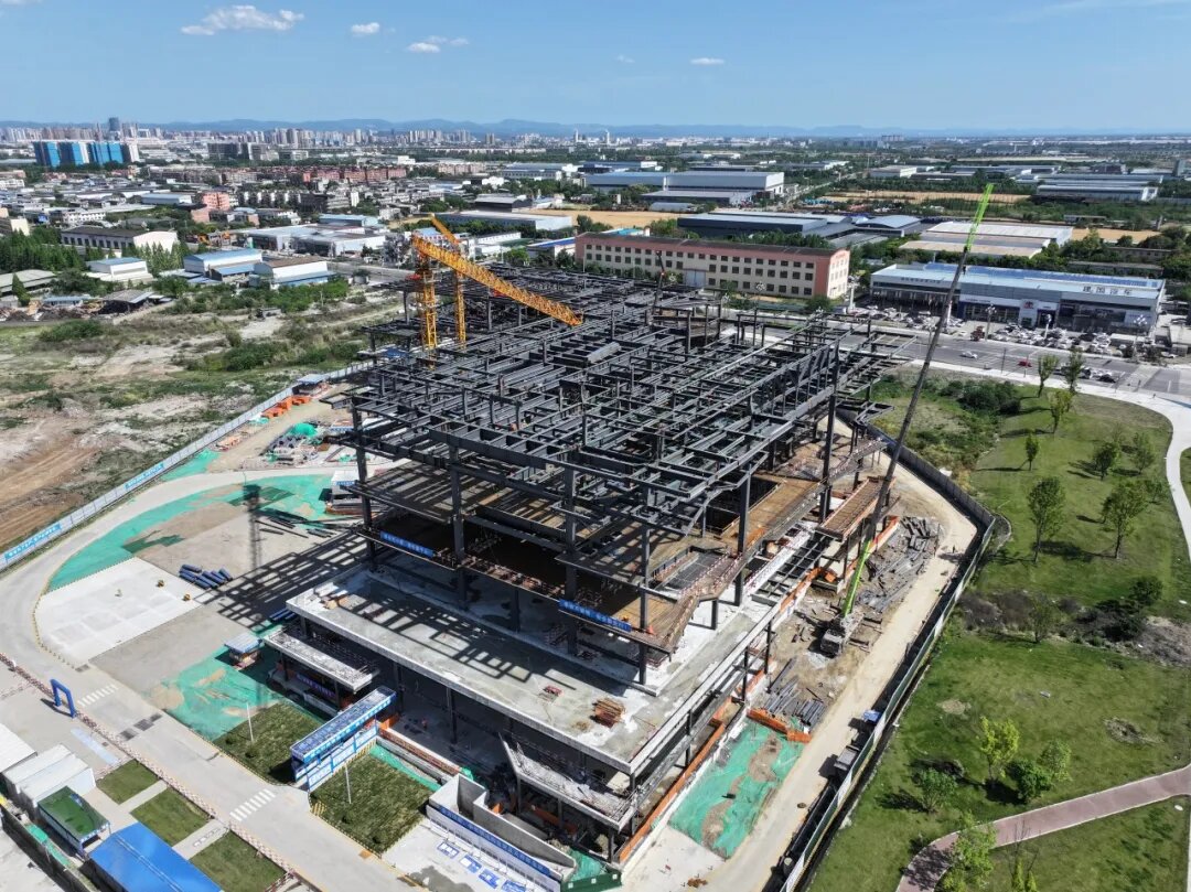 一線傳真│奮斗不止，筑鼎未來——市博物館建設(shè)項(xiàng)目主體結(jié)構(gòu)順利封頂
